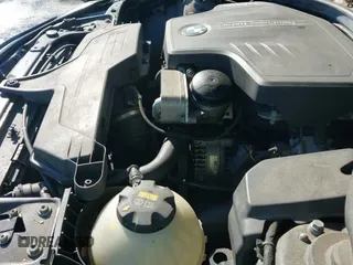 ✅ 2015 BMW 3 Series 320i xDrive • VIN: WBA3C3G58FNS74921 • Lot: 43727850. Wystawiony na IAAI z przebiegiem 103 152 mil. Bezpłatny archiwum sprzedaży aukcyjnych z USA i szczegółowy raport historii pojazdu na DreamBid. Zdjęcie 19.