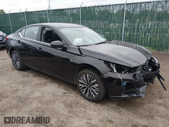 ✅ 2026 Nissan Altima SV • VIN: 1N4BL4DW5TN312804 • Lot: 45145233. Listed on IAAI with 11,335 mi. Free auction sales archive from the USA and detailed vehicle history report at DreamBid. Image 1.