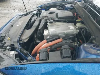 ✅ 2017 Ford Fusion Titanium • VIN: 3FA6P0SU6HR128590 • Lot: 43549335. Listed on IAAI with 89,633 mi. Free auction sales archive from the USA and detailed vehicle history report at DreamBid. Image 19.