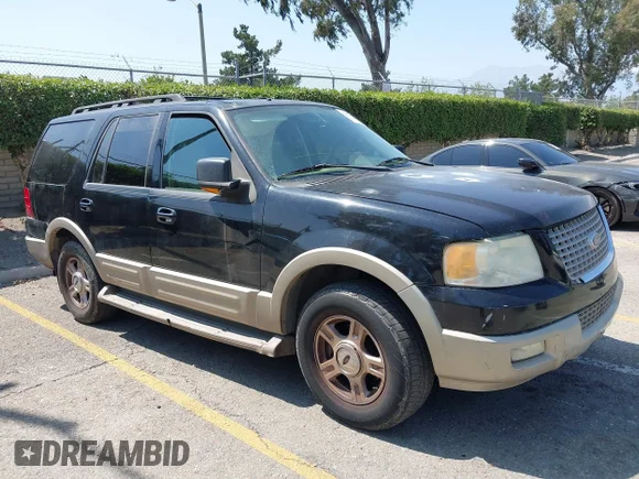 ✅ 2006 Ford Expedition Eddie Bauer • VIN: 1FMFU17536LA16282 • Lot: 45104194. Wystawiony na IAAI z przebiegiem 174 326 mil. Bezpłatny archiwum sprzedaży aukcyjnych z USA i szczegółowy raport historii pojazdu na DreamBid. Zdjęcie 1.