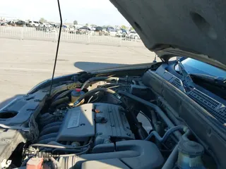 ✅ 2004 Honda CR-V LX • VIN: JHLRD77414C009018 • Lot: 41446635. Wystawiony na IAAI z przebiegiem 249 213 mil. Bezpłatny archiwum sprzedaży aukcyjnych z USA i szczegółowy raport historii pojazdu na DreamBid. Zdjęcie 12.