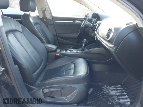 ✅ 2016 Audi A3 Premium • VIN: WAUA7GFF5G1011050 • Лот: 43973542. Опубліковано раніше на IAAI з пробігом 317 410 миль. Безкоштовний доступ до архіву аукціонних продажів зі США та докладний звіт про історію автомобіля на DreamBid. Зображення 5.