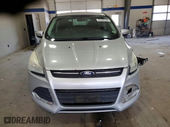 ✅ 2016 Ford Escape SE • VIN: 1FMCU0GX8GUC86392 • Lot: 47565186. Wystawiony na Copart z przebiegiem 198 344 mil. Bezpłatny archiwum sprzedaży aukcyjnych z USA i szczegółowy raport historii pojazdu na DreamBid. Zdjęcie 5.
