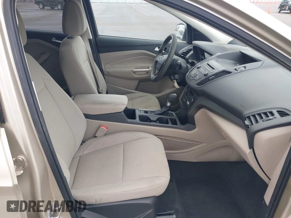 ✅ 2017 Ford Escape SE • VIN: 1FMCU0GD1HUC18734 • Lot: 44957040. Wystawiony na IAAI z przebiegiem 100 397 mil. Bezpłatny archiwum sprzedaży aukcyjnych z USA i szczegółowy raport historii pojazdu na DreamBid. Zdjęcie 5.