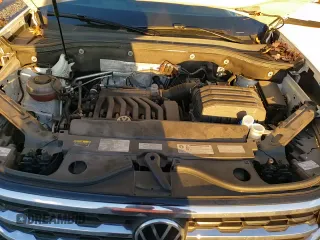 ✅ 2020 Volkswagen Atlas SE • VIN: 1V26E2CA3LC229026 • Lot: 92181095. Wystawiony na Copart z przebiegiem 71 111 mil. Bezpłatny archiwum sprzedaży aukcyjnych z USA i szczegółowy raport historii pojazdu na DreamBid. Zdjęcie 15.