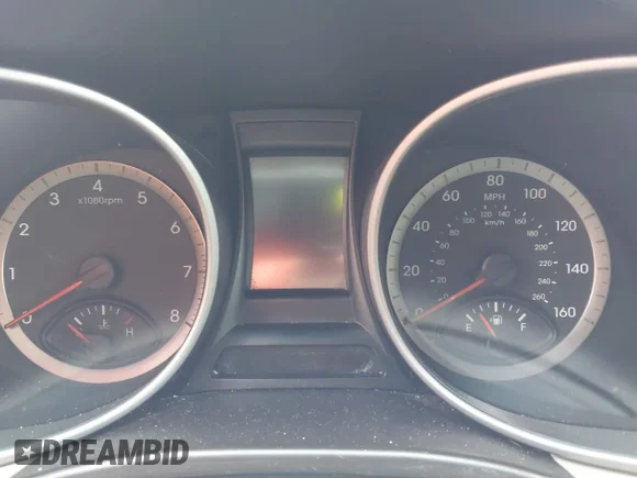 ✅ 2013 Hyundai Santa Fe GLS • VIN: KM8SM4HF3DU014160 • Lot: 45235837. Wystawiony na IAAI z przebiegiem Nie podano. Bezpłatny archiwum sprzedaży aukcyjnych z USA i szczegółowy raport historii pojazdu na DreamBid. Zdjęcie 7.