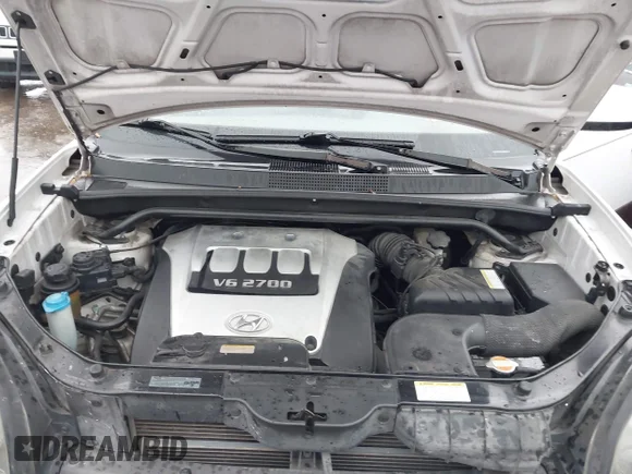 ✅ 2005 Hyundai Tucson GLS • VIN: KM8JN12DX5U071147 • Lot: 45272328. Listed on IAAI with 255,324 mi. Free auction sales archive from the USA and detailed vehicle history report at DreamBid. Image 10.