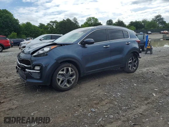 ✅ 2020 Kia Sportage EX • VIN: KNDPN3AC8L7840498 • Lot: 55006166. Wystawiony na Copart z przebiegiem 190 450 mil. Bezpłatny archiwum sprzedaży aukcyjnych z USA i szczegółowy raport historii pojazdu na DreamBid. Zdjęcie 1.