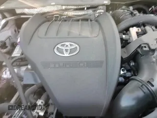 ✅ 2024 Toyota Highlander LE • VIN: 5TDKDRAH4RS549815 • Lot: 82062715. Listed on Copart with 6,571 mi. Free auction sales archive from the USA and detailed vehicle history report at DreamBid. Image 15.