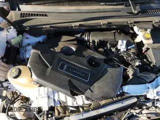 ✅ 2019 Lincoln MKC Reserve • VIN: 5LMCJ3D97KUL42621 • Lot: 87449555. Wystawiony na Copart z przebiegiem 88 704 mil. Bezpłatny archiwum sprzedaży aukcyjnych z USA i szczegółowy raport historii pojazdu na DreamBid. Zdjęcie 15.