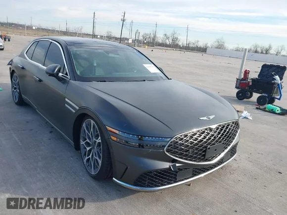 2024 Genesis G90 e-SC