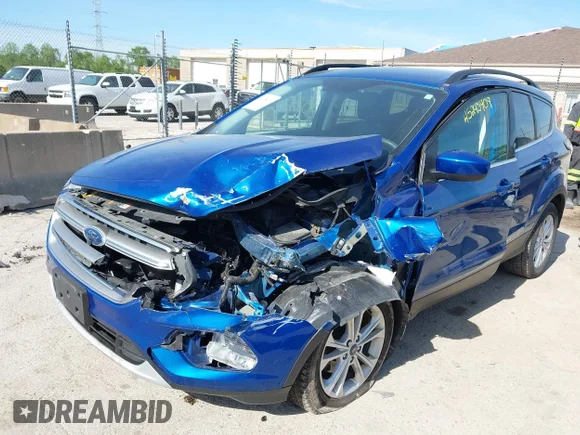 ✅ 2017 Ford Escape SE • VIN: 1FMCU0GD9HUB51381 • Lot: 45245409. Wystawiony na IAAI z przebiegiem 86 651 mil. Bezpłatny archiwum sprzedaży aukcyjnych z USA i szczegółowy raport historii pojazdu na DreamBid. Zdjęcie 6.