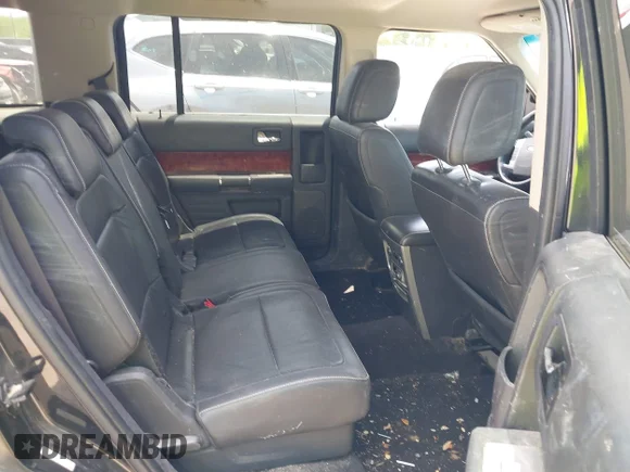 ✅ 2010 Ford Flex Limited • VIN: 2FMGK5DC3ABA71716 • Лот: 42026605. Опубліковано раніше на IAAI з пробігом 235 583 миль. Безкоштовний доступ до архіву аукціонних продажів зі США та докладний звіт про історію автомобіля на DreamBid. Зображення 8.