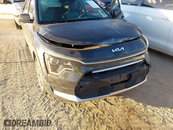 ✅ 2023 Kia Niro EX Touring • VIN: KNDCR3LE5P5068447 • Лот: 43491529. Опубліковано раніше на IAAI з пробігом 33 117 миль. Безкоштовний доступ до архіву аукціонних продажів зі США та докладний звіт про історію автомобіля на DreamBid. Зображення 6.