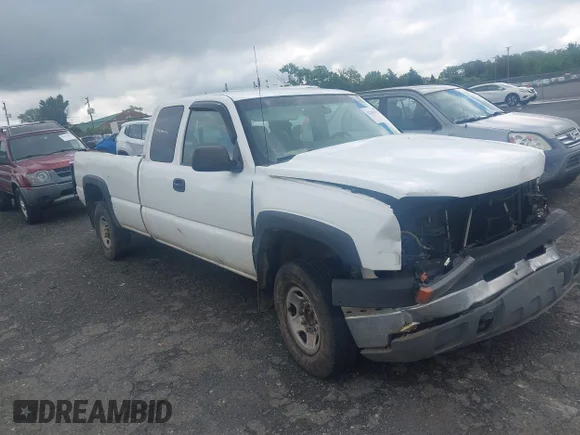 ✅ 2005 Chevrolet Silverado 2500HD Work Truck • VIN: 1GCHC29U75E291442 • Lot: 42269155. Wystawiony na IAAI z przebiegiem 367 866 mil. Bezpłatny archiwum sprzedaży aukcyjnych z USA i szczegółowy raport historii pojazdu na DreamBid. Zdjęcie 1.