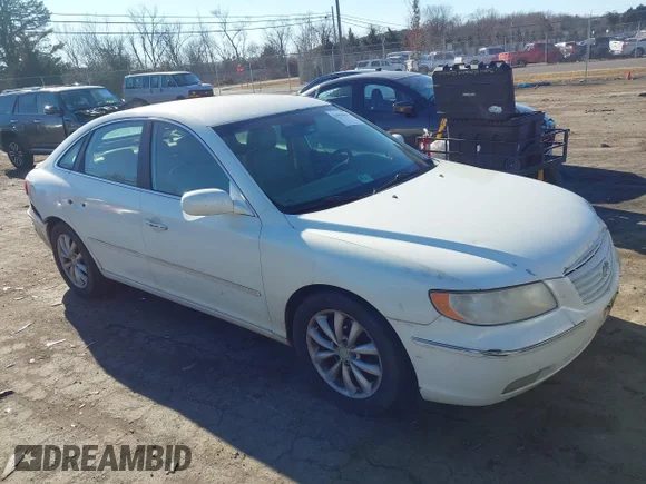 ✅ 2006 Hyundai Azera SE • VIN: KMHFC46FX6A034482 • Lot: 43984898. Wystawiony na IAAI z przebiegiem 220 967 mil. Bezpłatny archiwum sprzedaży aukcyjnych z USA i szczegółowy raport historii pojazdu na DreamBid. Zdjęcie 1.