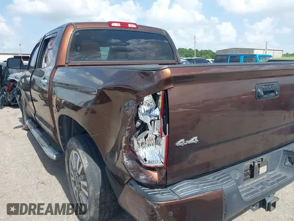 ✅ 2016 Toyota Tundra Platinum • VIN: 5TFAW5F14GX507677 • Lot: 42421279. Wystawiony na IAAI z przebiegiem 123 981 mil. Bezpłatny archiwum sprzedaży aukcyjnych z USA i szczegółowy raport historii pojazdu na DreamBid. Zdjęcie 3.