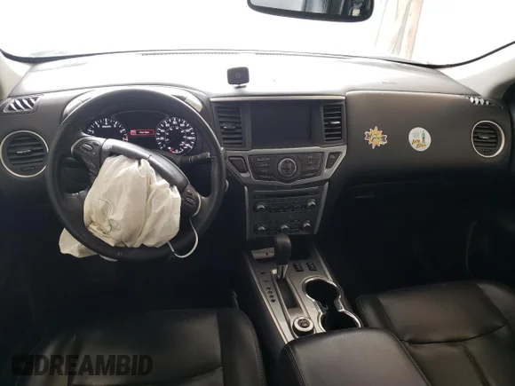 ✅ 2017 Nissan Pathfinder SL • VIN: 5N1DR2MM1HC647223 • Лот: 46455193. Опубліковано раніше на Copart з пробігом 78 068 миль. Безкоштовний доступ до архіву аукціонних продажів зі США та докладний звіт про історію автомобіля на DreamBid. Зображення 8.