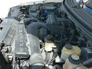 ✅ 2008 Ford F-150 XLT • VIN: 1FTPW12V78FA28818 • Лот: 42900389. Опубликован ранее на IAAI с пробегом 295 611 миль. Бесплатный доступ к архиву аукционных продаж из США и подробный отчёт об истории автомобиля на DreamBid. Изображение 19.