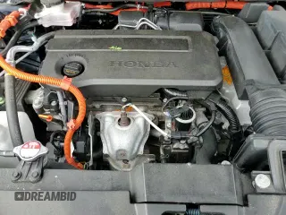 ✅ 2024 Honda CR-V Sport Touring • VIN: 7FARS6H9XRE026079 • Lot: 86640965. Listed on Copart with 18,590 mi. Free auction sales archive from the USA and detailed vehicle history report at DreamBid. Image 14.