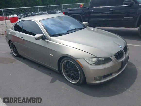 ✅ 2007 BMW 3 Series 328i • VIN: WBAWL13537PX13052 • Lot: 45190594. Wystawiony na IAAI z przebiegiem 93 405 mil. Bezpłatny archiwum sprzedaży aukcyjnych z USA i szczegółowy raport historii pojazdu na DreamBid. Zdjęcie 1.