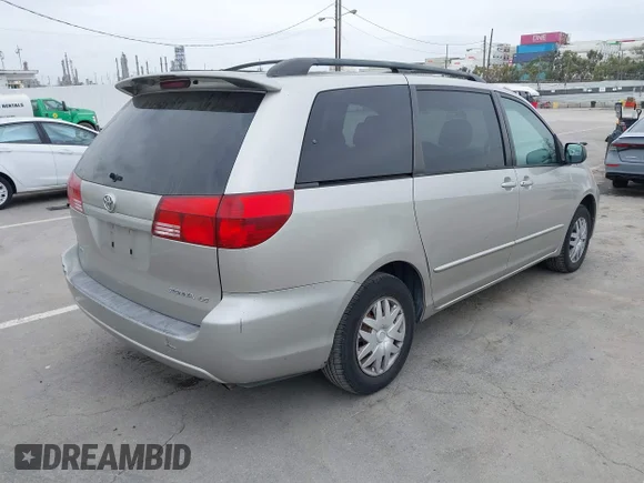 ✅ 2005 Toyota Sienna CE • VIN: 5TDZA23C05S227134 • Lot: 44754881. Wystawiony na IAAI z przebiegiem 141 867 mil. Bezpłatny archiwum sprzedaży aukcyjnych z USA i szczegółowy raport historii pojazdu na DreamBid. Zdjęcie 4.