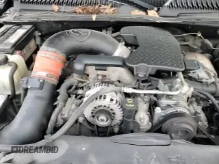 ✅ 2005 GMC Sierra 3500 DRW SLT • VIN: 1GTJK33235F863716 • Лот: 84085004. Опубликован ранее на Copart с пробегом 233 369 миль. Бесплатный доступ к архиву аукционных продаж из США и подробный отчёт об истории автомобиля на DreamBid. Изображение 13.