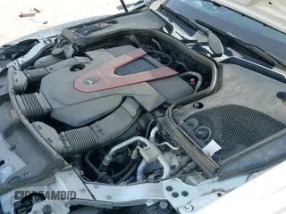 ✅ 2017 Mercedes-Benz E 43 AMG • VIN: WDDZF6EB4HA182963 • Lot: 42346189. Wystawiony na IAAI z przebiegiem 57 538 mil. Bezpłatny archiwum sprzedaży aukcyjnych z USA i szczegółowy raport historii pojazdu na DreamBid. Zdjęcie 19.