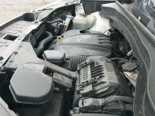 ✅ 2014 Kia Sorento LX • VIN: 5XYKTCA69EG442443 • Лот: 43150719. Опубликован ранее на IAAI с пробегом 192 445 миль. Бесплатный доступ к архиву аукционных продаж из США и подробный отчёт об истории автомобиля на DreamBid. Изображение 19.