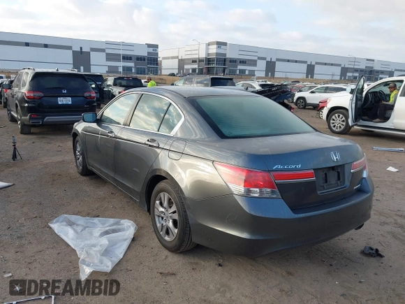✅ 2012 Honda Accord SE • VIN: 1HGCP2F69CA051867 • Lot: 43991242. Wystawiony na IAAI z przebiegiem 125 777 mil. Bezpłatny archiwum sprzedaży aukcyjnych z USA i szczegółowy raport historii pojazdu na DreamBid. Zdjęcie 3.