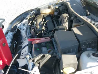 ✅ 2004 Ford Focus ZX3 • VIN: 3FAFP313X4R107035 • Lot: 41204355. Listed on IAAI with 185,081 mi. Free auction sales archive from the USA and detailed vehicle history report at DreamBid. Image 13.