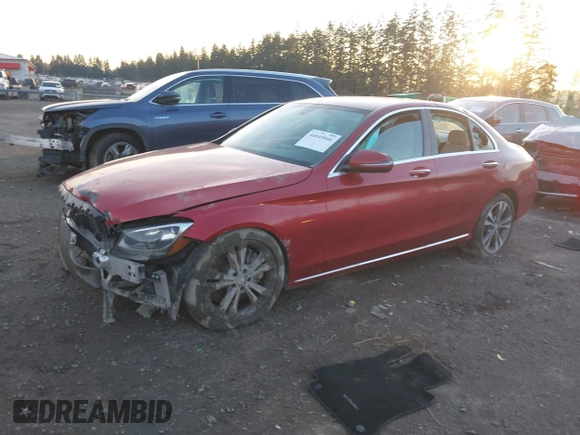 ✅ 2016 Mercedes-Benz C 300 • VIN: 55SWF4JBXGU167542 • Lot: 44045046. Wystawiony na IAAI z przebiegiem Nie podano. Bezpłatny archiwum sprzedaży aukcyjnych z USA i szczegółowy raport historii pojazdu na DreamBid. Zdjęcie 2.