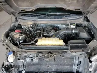 ✅ 2021 Ford F-150 XL • VIN: 1FTFW1E57MKE04555 • Lot: 84277695. Wystawiony na Copart z przebiegiem 63 159 mil. Bezpłatny archiwum sprzedaży aukcyjnych z USA i szczegółowy raport historii pojazdu na DreamBid. Zdjęcie 14.