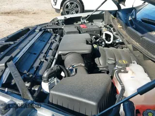 ✅ 2025 Chevrolet Silverado 1500 Custom Trail Boss • VIN: 3GCUKCED6SG165915 • Lot: 43109568. Listed on IAAI with 5,000 mi. Free auction sales archive from the USA and detailed vehicle history report at DreamBid. Image 19.