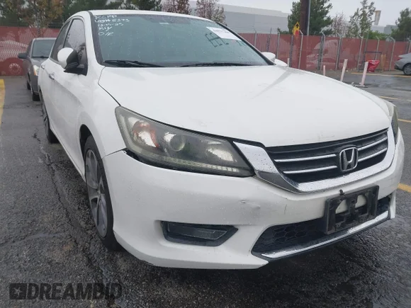 ✅ 2014 Honda Accord Sport • VIN: 1HGCR2F54EA208337 • Lot: 44027286. Wystawiony na IAAI z przebiegiem 75 400 mil. Bezpłatny archiwum sprzedaży aukcyjnych z USA i szczegółowy raport historii pojazdu na DreamBid. Zdjęcie 6.