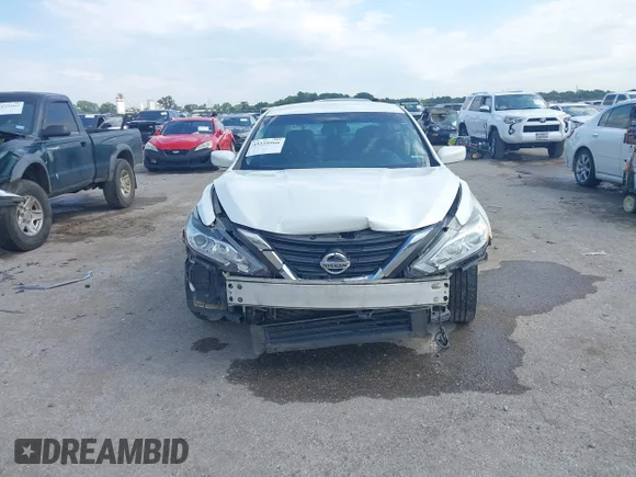 ✅ 2017 Nissan Altima SV • VIN: 1N4AL3AP6HC150574 • Lot: 45229566. Wystawiony na IAAI z przebiegiem 156 133 mil. Bezpłatny archiwum sprzedaży aukcyjnych z USA i szczegółowy raport historii pojazdu na DreamBid. Zdjęcie 6.