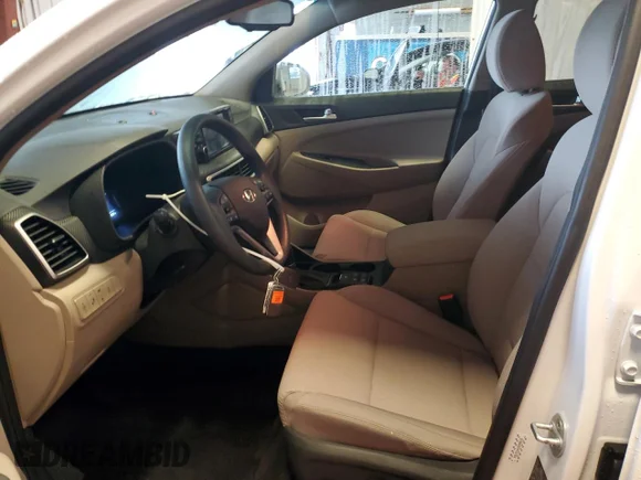 ✅ 2021 Hyundai Tucson Value • VIN: KM8J3CA4XMU345576 • Lot: 39737084. Wystawiony na Copart z przebiegiem 20 081 mil. Bezpłatny archiwum sprzedaży aukcyjnych z USA i szczegółowy raport historii pojazdu na DreamBid. Zdjęcie 7.