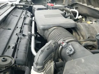 ✅ 2019 Chevrolet Silverado 1500 LT • VIN: 3GCPWCED2KG172636 • Lot: 43489849. Listed on IAAI with 108,576 mi. Free auction sales archive from the USA and detailed vehicle history report at DreamBid. Image 20.