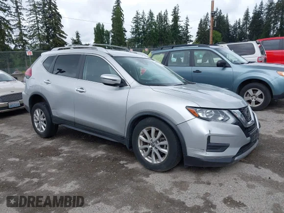 ✅ 2019 Nissan Rogue SV • VIN: JN8AT2MV4KW398511 • Lot: 45189621. Wystawiony na IAAI z przebiegiem 64 945 mil. Bezpłatny archiwum sprzedaży aukcyjnych z USA i szczegółowy raport historii pojazdu na DreamBid. Zdjęcie 1.