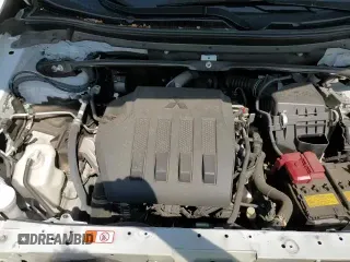 ✅ 2023 Mitsubishi Eclipse Cross LE • VIN: JA4ATVAA5PZ002388 • Lot: 80082775. Wystawiony na Copart z przebiegiem 33 277 mil. Bezpłatny archiwum sprzedaży aukcyjnych z USA i szczegółowy raport historii pojazdu na DreamBid. Zdjęcie 15.