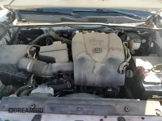 ✅ 2020 Toyota Tacoma SR5 • VIN: 5TFAZ5CN4LX087931 • Lot: 82699655. Listed on Copart with 83,443 mi. Free auction sales archive from the USA and detailed vehicle history report at DreamBid. Image 13.