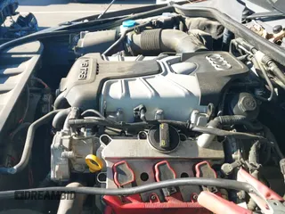 ✅ 2015 Audi Q7 Premium Plus • VIN: WA1LGAFE9FD022950 • Lot: 43248848. Wystawiony na IAAI z przebiegiem 149 387 mil. Bezpłatny archiwum sprzedaży aukcyjnych z USA i szczegółowy raport historii pojazdu na DreamBid. Zdjęcie 22.