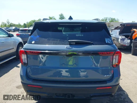 ✅ 2025 Ford Explorer ST-Line • VIN: 1FMUK8KH0SGA60086 • Лот: 45179833. Опубликован ранее на IAAI с пробегом 23 569 миль. Бесплатный доступ к архиву аукционных продаж из США и подробный отчёт об истории автомобиля на DreamBid. Изображение 16.