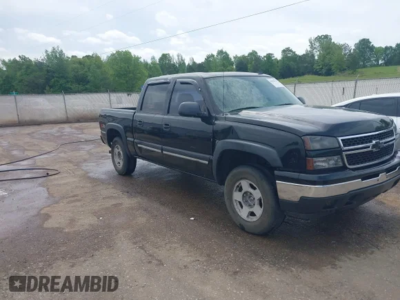 ✅ 2006 Chevrolet Silverado 1500 LT1 • VIN: 2GCEK13T261125154 • Лот: 42033111. Опубликован ранее на IAAI с пробегом 247 563 миль. Бесплатный доступ к архиву аукционных продаж из США и подробный отчёт об истории автомобиля на DreamBid. Изображение 1.