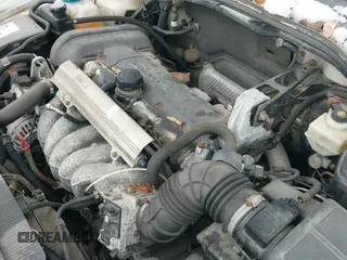 ✅ 1999 Volvo V70 • VIN: YV1LW55A8X2611655 • Lot: 41876065. Listed on IAAI with 143,318 mi. Free auction sales archive from the USA and detailed vehicle history report at DreamBid. Image 16.