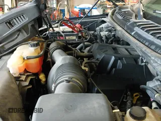 ✅ 2015 Ford F-150 XLT • VIN: 1FTEX1EP8FKF20621 • Lot: 42358619. Wystawiony na IAAI z przebiegiem 77 631 mil. Bezpłatny archiwum sprzedaży aukcyjnych z USA i szczegółowy raport historii pojazdu na DreamBid. Zdjęcie 20.