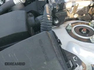 ✅ 2018 Lexus IS 300 • VIN: JTHBA1D21J5082475 • Лот: 43330655. Опубликован ранее на IAAI с пробегом 88 524 миль. Бесплатный доступ к архиву аукционных продаж из США и подробный отчёт об истории автомобиля на DreamBid. Изображение 19.