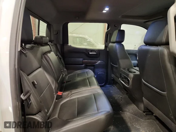 ✅ 2020 GMC Sierra 1500 SLT • VIN: 3GTU9DEL2LG160429 • Lot: 77551335. Wystawiony na Copart z przebiegiem 77 520 mil. Bezpłatny archiwum sprzedaży aukcyjnych z USA i szczegółowy raport historii pojazdu na DreamBid. Zdjęcie 10.