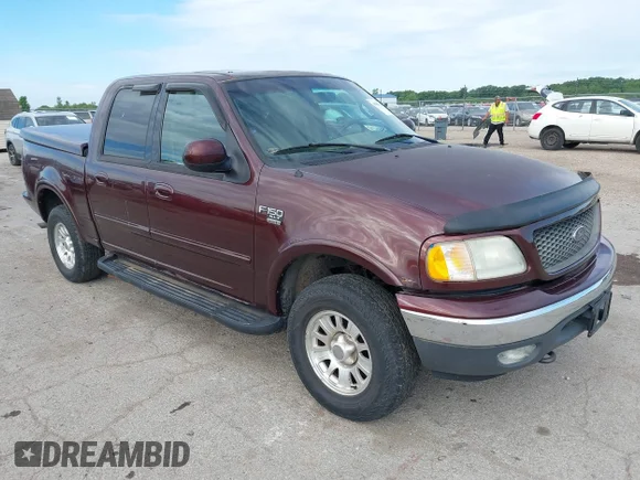 ✅ 2001 Ford F-150 XLT • VIN: 1FTRW08L21KE08686 • Lot: 45189345. Wystawiony na IAAI z przebiegiem 101 470 mil. Bezpłatny archiwum sprzedaży aukcyjnych z USA i szczegółowy raport historii pojazdu na DreamBid. Zdjęcie 1.