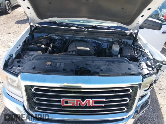 ✅ 2015 GMC Sierra 2500HD • VIN: 1GT21XEG9FZ141304 • Lot: 44923215. Wystawiony na IAAI z przebiegiem 140 618 mil. Bezpłatny archiwum sprzedaży aukcyjnych z USA i szczegółowy raport historii pojazdu na DreamBid. Zdjęcie 10.